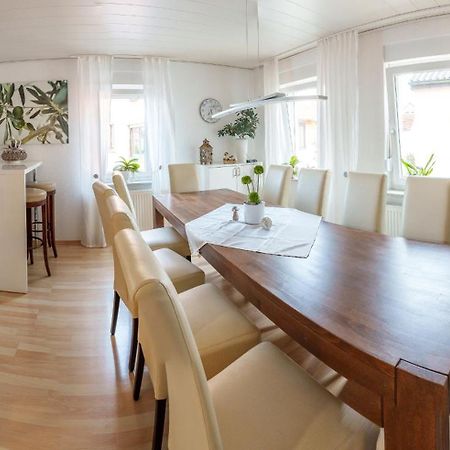 Wilhelm Appartements 100Qm Im Zentrum Brackenheim Naehe Tripsdrill Exteriér fotografie