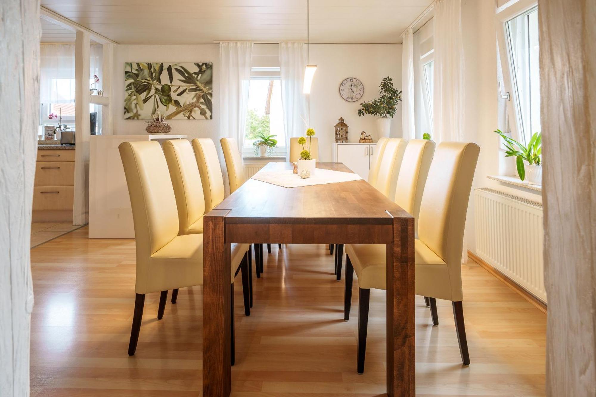 Wilhelm Appartements 100Qm Im Zentrum Brackenheim Naehe Tripsdrill Exteriér fotografie